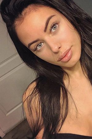 мария, метро Белорусская