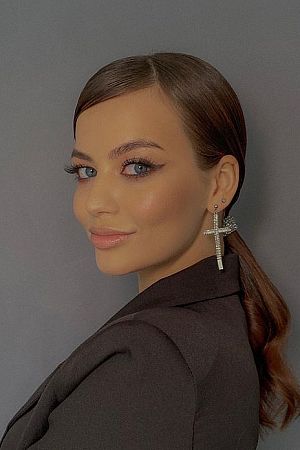 Лена, метро Бунинская аллея