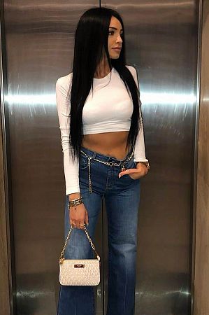 ВИКА, метро Митино