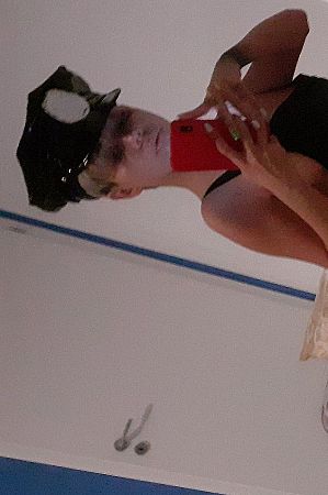 Катя, метро Парк Победы